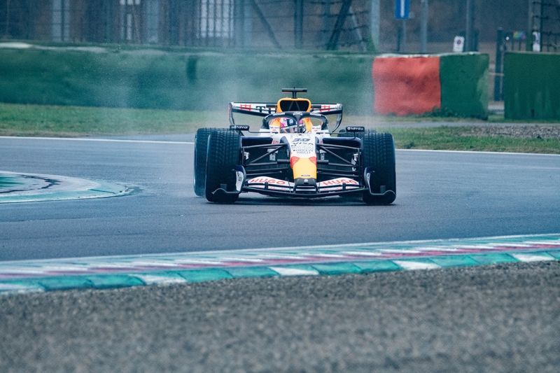 Liam Lawson, Racing Bulls