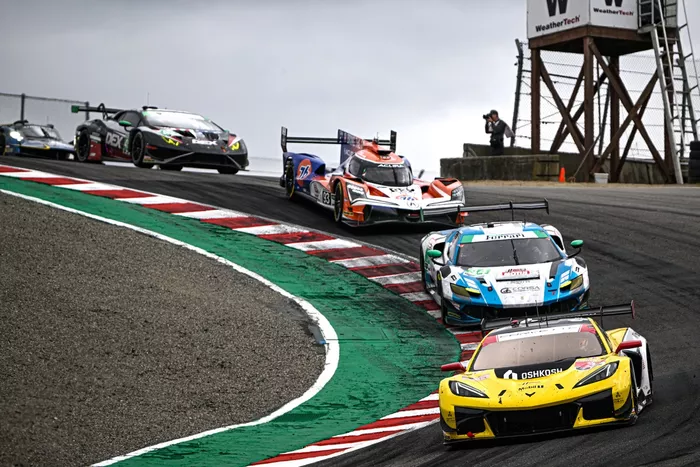 #3 Corvette Racing by Pratt Miller Motorsports: Antonio Garcia, Alexander Sims