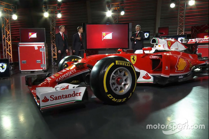 Sebastian Vettel, Ferrari, Kimi Raikkonen, Ferrari and Maurizio Arrivabene, Ferrari Team Principal