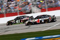 Kurt Busch, Stewart-Haas Racing Chevrolet, Kevin Harvick, Stewart-Haas Racing Chevrolet