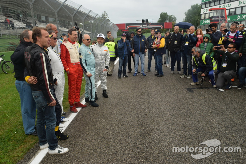 Alcuni piloti Minardi presenti domenica mattina a Imola