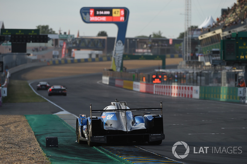 #36 Signatech Alpine A470 Gibson: Gustavo Menezes, Romain Dumas, Matt Rao