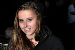 Holly Shelton
