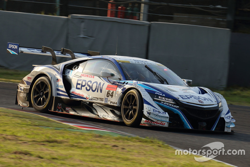 Косука Мацуура и <img src="https://cdn-1.motorsport.com/static/img/cfp/0/0/0/0/21/s3/belgium-2.jpg" alt="" width="20" height="12" /> Бертран Багетт – Nakajima Racing, №64 (Honda NSX-GT)