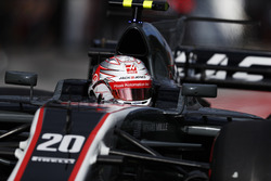 Кевин Магнуссен, Haas F1 Team VF-17