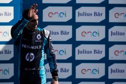 Podio: il vincitore della gara Sébastien Buemi, Renault e.Dams