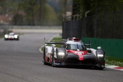 #8 Toyota Gazoo Racing Toyota TS050 Hybrid: Anthony Davidson, Nicolas Lapierre, Kazuki Nakajima