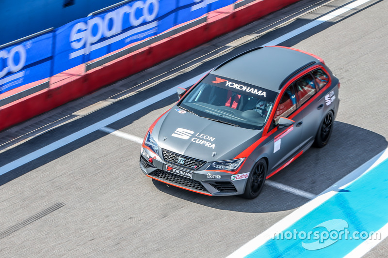 Seat Leon ST Cupra