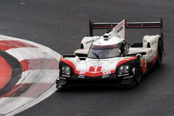 #1 Porsche Team Porsche 919 Hybrid: Neel Jani, Andre Lotterer, Nick Tandy