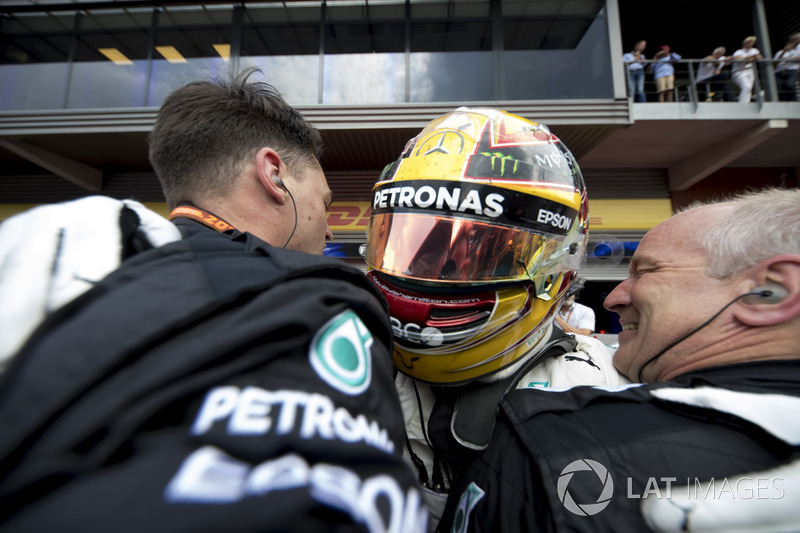 Race winner Lewis Hamilton, Mercedes AMG F1, celebrates, his team in Parc Ferme