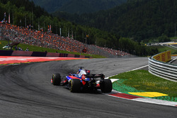 Daniil Kvyat, Scuderia Toro Rosso STR12