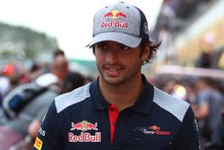 Карлос Сайнс-мл., Scuderia Toro Rosso