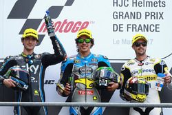 Podium: Le deuxième Francesco Bagnaia, Sky Racing Team VR46, le vainqueur Franco Morbidelli, Marc VDS, et le troisième Thomas Luthi, CarXpert Interwetten