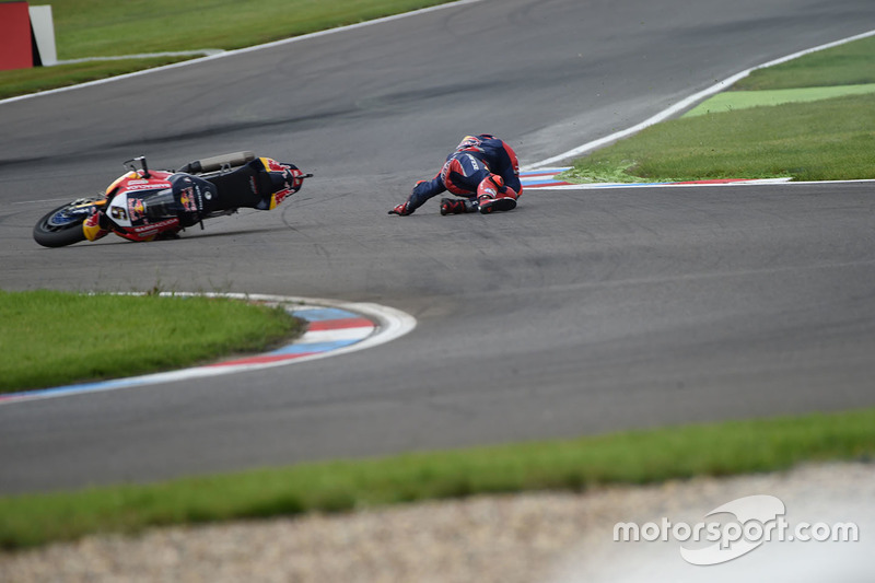 La caduta di Stefan Bradl, Honda World Superbike Team
