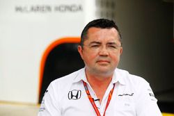 Гоночный директор McLaren Эрик Булье