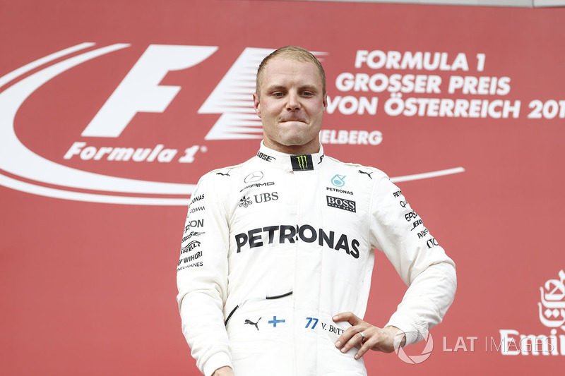 Podium: race winner Valtteri Bottas, Mercedes AMG F1