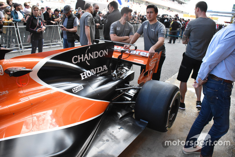 McLaren MCL32