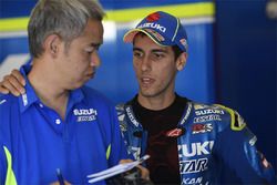 Shinichi Sahara, Team Suzuki MotoGP project leader, Alex Rins, Team Suzuki MotoGP