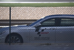 Media shuttle in the water