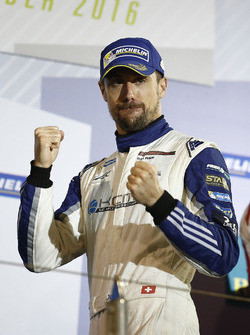 Podium LMGTE Am : deuxième place #78 KCMG Porsche 911 RSR: Christian Ried, Wolf Henzler, Joël Camathias