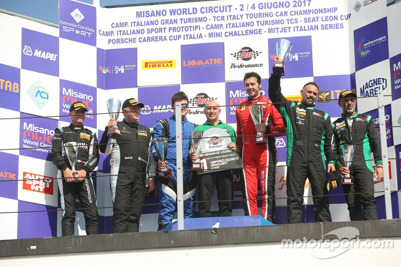 Podio GT3 gara 2, Benucci-Niboli (MP1 Corse,ferrari 458 GT3 #74), Venerosi-Baccani (Ebimotors,Porsch