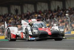 #8 Toyota Gazoo Racing Toyota TS050 Hybrid: Anthony Davidson, Sébastien Buemi, Kazuki Nakajima