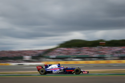 Даниил Квят, Scuderia Toro Rosso STR12