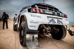 #304 Peugeot Sport Peugeot 3008 DKR: Carlos Sainz, Lucas Cruz