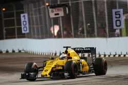 Kevin Magnussen, Renault Sport F1 Team RS16