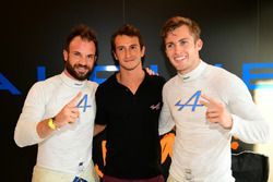 Polesitters LMP2 #36 Signatech Alpine A460: Gustavo Menezes, Nicolas Lapierre, Stéphane Richelmi