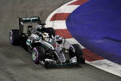 Lewis Hamilton, Mercedes AMG F1 W07 Hybrid