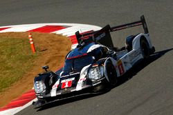 #1 Porsche Team Porsche 919 Hybrid: Timo Bernhard, Mark Webber, Brendon Hartley