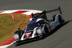 #1 Porsche Team Porsche 919 Hybrid: Timo Bernhard, Mark Webber, Brendon Hartley