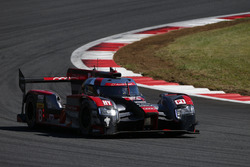 #8 Audi Sport Team Joest Audi R18 e-tron quattro: Lucas di Grassi, Loic Duval, Oliver Jarvis