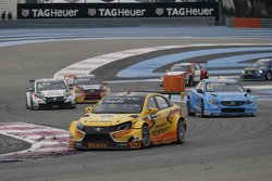 Gabriele Tarquini, LADA Sport Rosneft, Lada Vesta