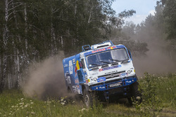 #300 Kamaz: Dmitry Sotnikov, Ruslan Akhmadeev, Ivan Romanov