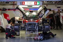 Abandon précoce pour la #5 Toyota Racing Toyota TS050 Hybrid: Sébastien Buemi, Kazuki Nakajima