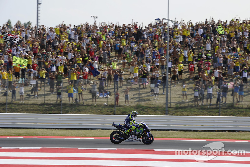 Deuxième place pour Valentino Rossi, Yamaha Factory Racing