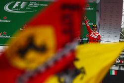 Podium: Sebastian Vettel, Ferrari SF16-H