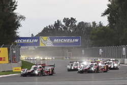 Départ : #8 Audi Sport Team Joest Audi R18 e-tron quattro: Lucas di Grassi, Loic Duval, Oliver Jarvis en tête