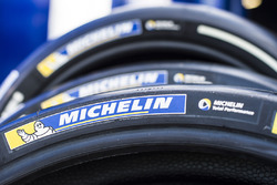 Des pneus Michelin