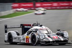 #1 Porsche Team Porsche 919 Hybrid: Timo Bernhard, Mark Webber, Brendon Hartley