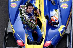 Race winner Alexander Rossi, Herta - Andretti Autosport Honda