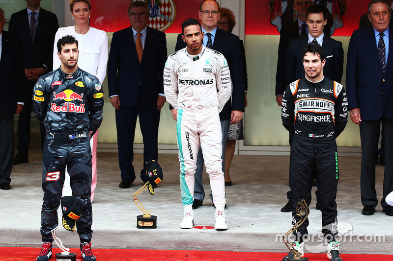 2016. 1. Lewis Hamilton, 2. Daniel Ricciardo, 3. Sergio Pérez