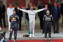 The podium, Red Bull Racing, second; Lewis Hamilton, Mercedes AMG F1, race winner; Sergio Perez, Sahara Force India F1, third