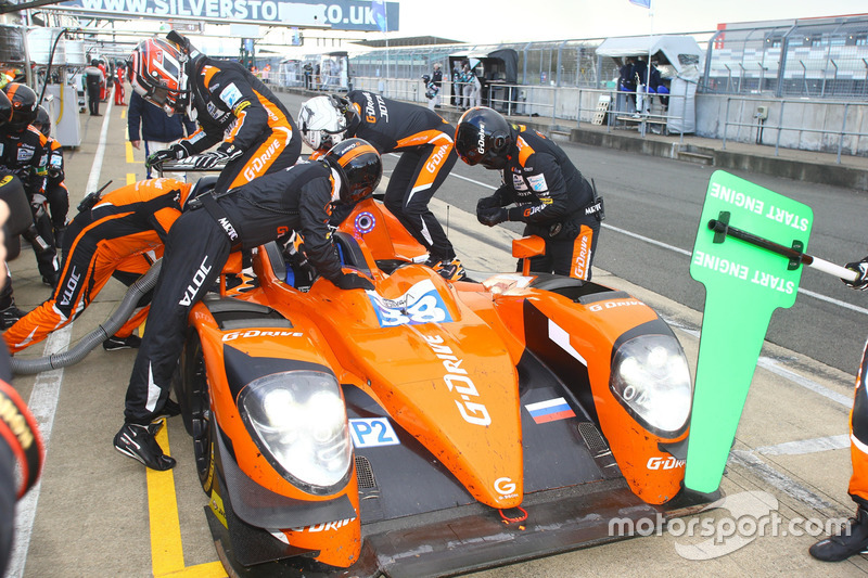 #38 G-Drive Racing Gibson 015S-Nissan: Simon Dolan, Giedo van der Garde, Harry Tincknell driver change
