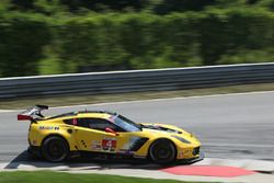 #4 Corvette Racing Chevrolet Corvette C7.R: Oliver Gavin, Tommy Milner