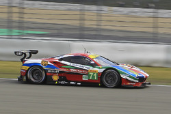 #71 AF Corse Ferrari 488 GTE: Davide Rigon, Sam Bird