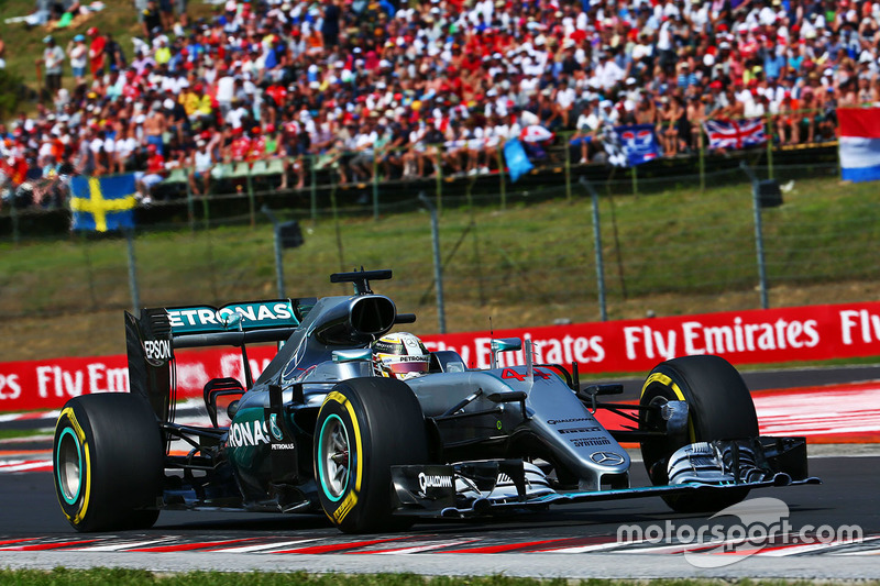 Lewis Hamilton, Mercedes AMG F1 W07 Hybrid