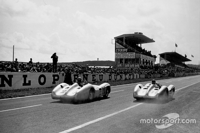 Karl Kling y Juan Manuel Fangio, Mercedes-Benz W 196 R